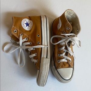 Chuck Taylor High Top Converse